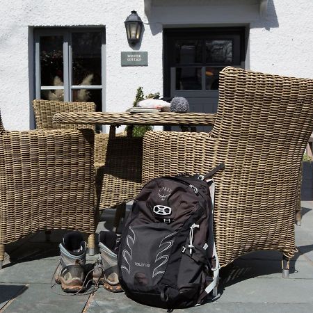 Отель Mason'S Arms Bowland Bridge Экстерьер фото